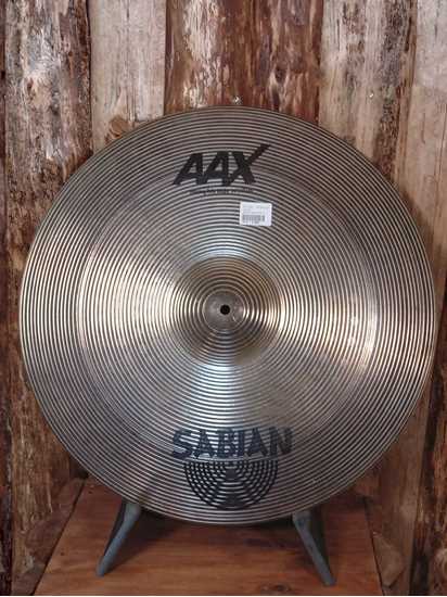 Bild på Begagnad Sabian AAX Memphis Ride 21"
