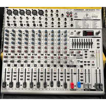 Bild på BEG Eurorack UB1832-FX-Pro