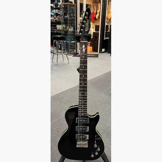 Bild på Beg Mephis  P-90 korea